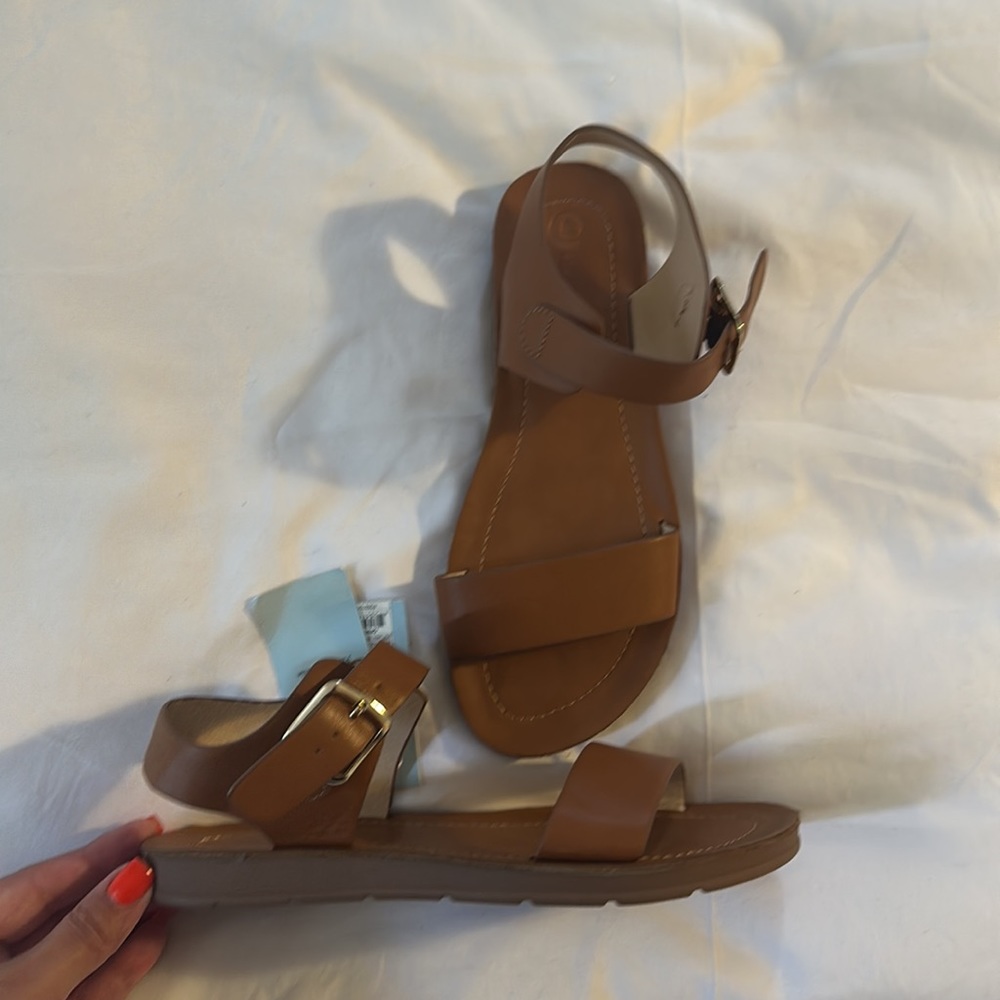 Cat & Jack Sandals - Picture 2 of 5